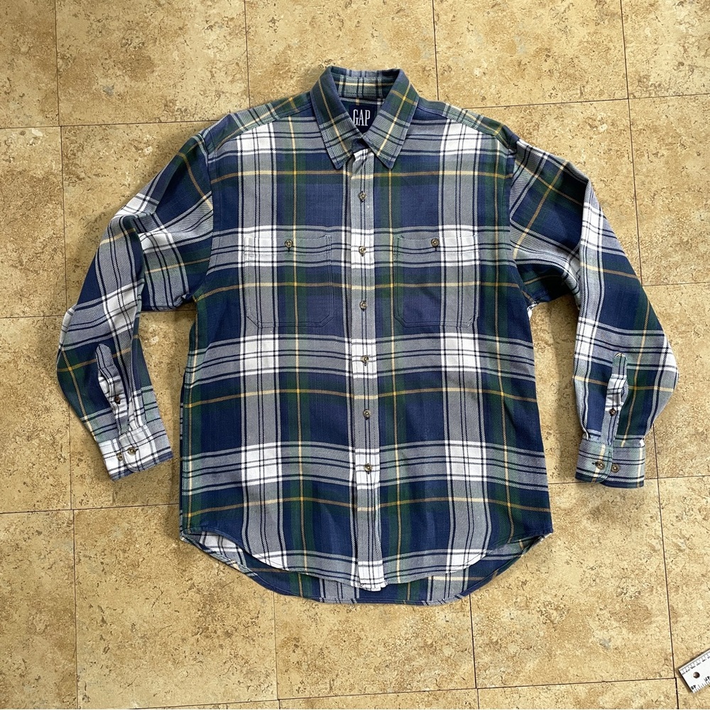 Vintage Gap plaid button up shirt
